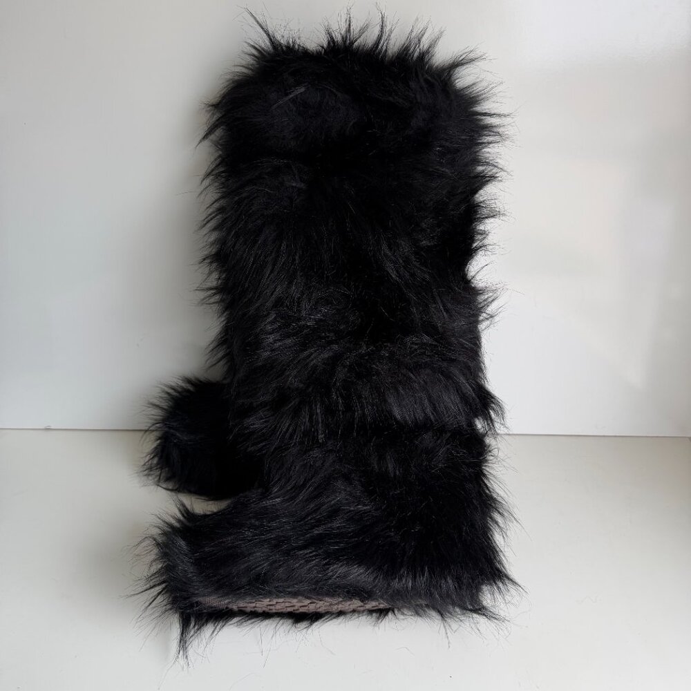 Faux Fur Boots Women Size 42 Black Winter Warm Snow Boots NEW